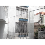 Instalação de Rede de Proteção para Gatos 3x3 Instalação de Rede de Proteção para Gatos 3x3